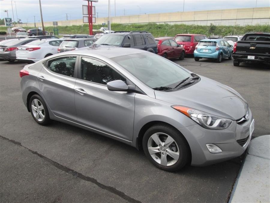 2013 Hyundai Elantra GLS photo