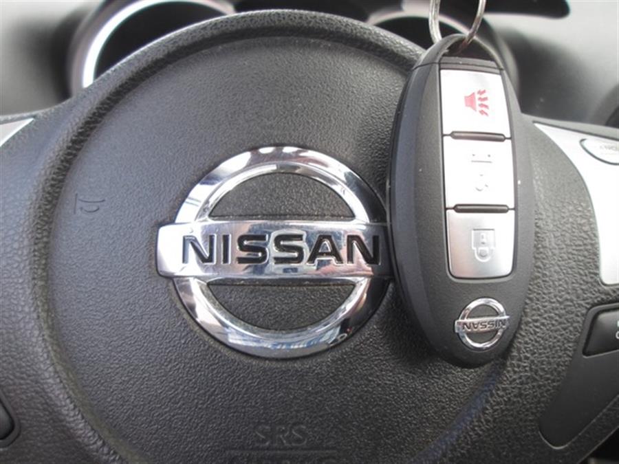 2011 Nissan JUKE S photo