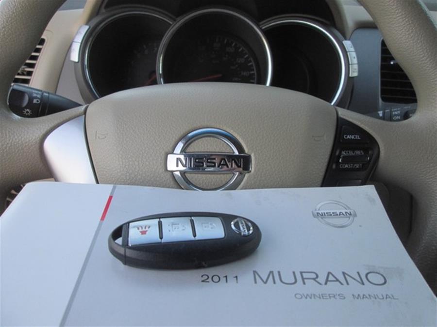 2011 Nissan Murano S photo