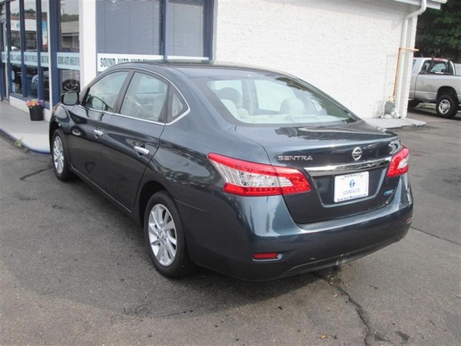 2013 Nissan Sentra S photo