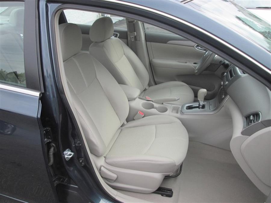 2013 Nissan Sentra S photo