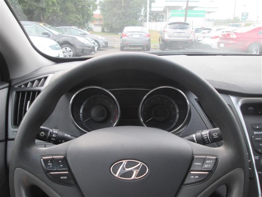 2013 Hyundai Sonata GLS photo