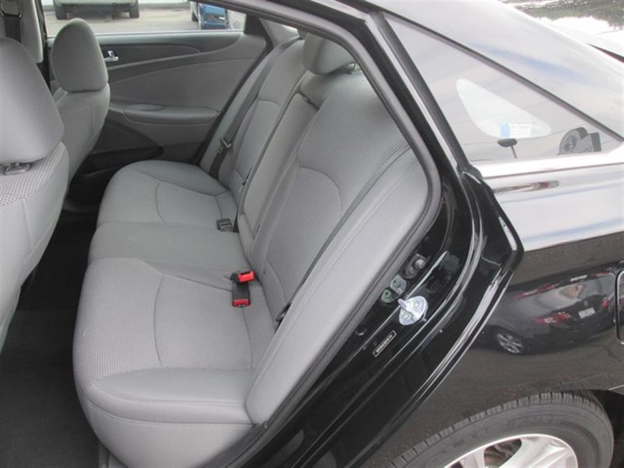 2013 Hyundai Sonata GLS photo