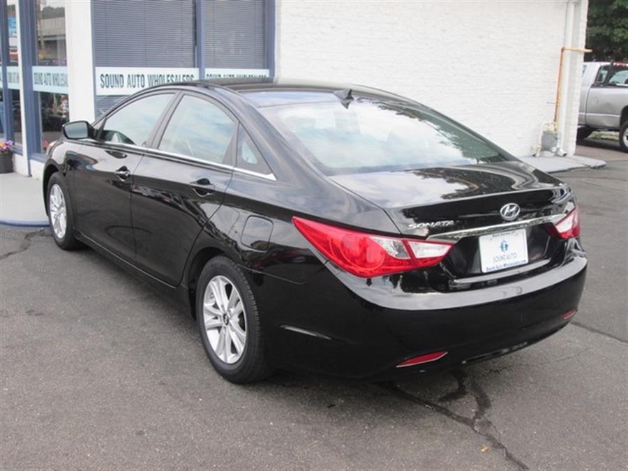 2013 Hyundai Sonata GLS photo