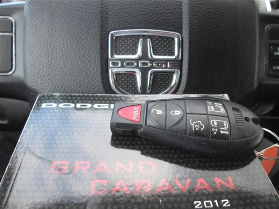 2012 Dodge Grand Caravan SXT photo