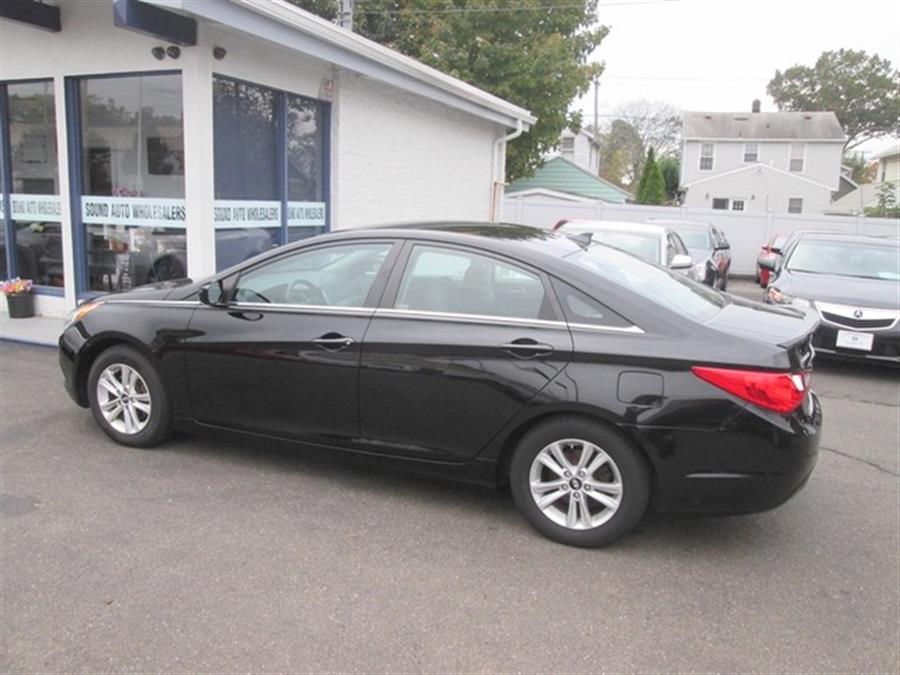 2013 Hyundai Sonata GLS photo