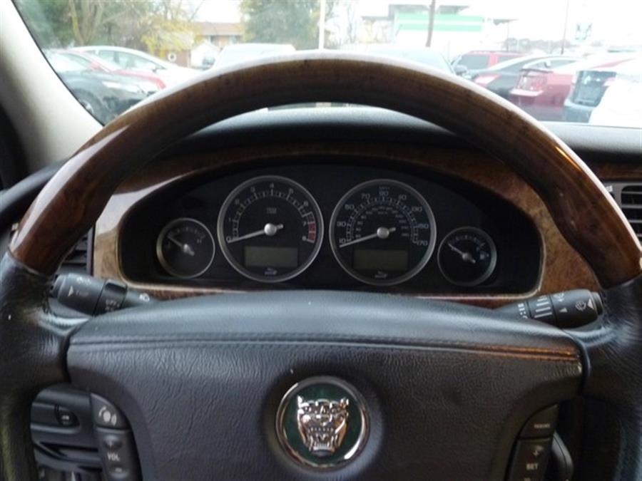 2005 Jaguar S-Type 3.0 photo