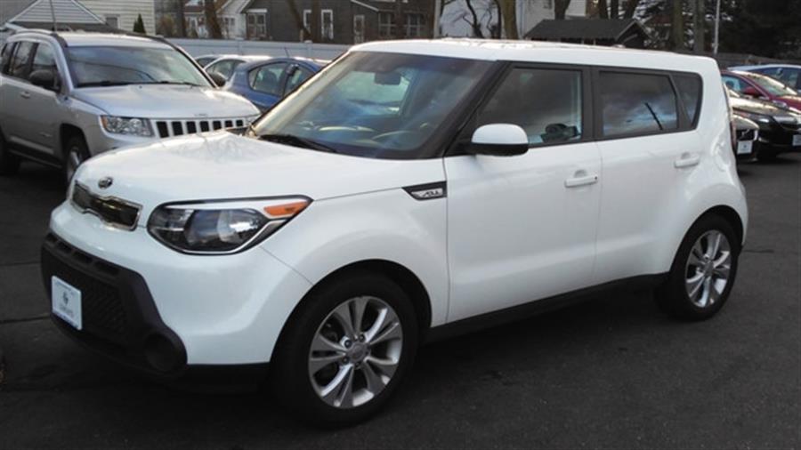 2015 Kia Soul + photo