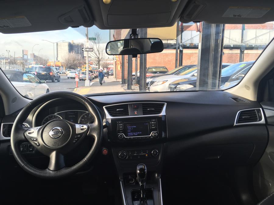 2016 Nissan Sentra 4dr Sdn I4 CVT SV photo