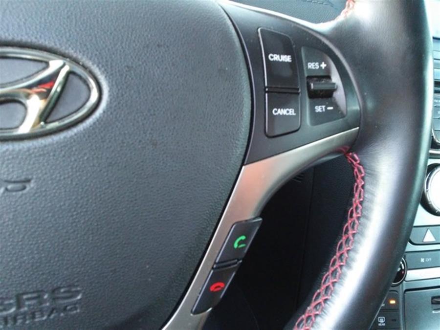 2014 Hyundai Genesis Coupe 2.0T R-Spec photo