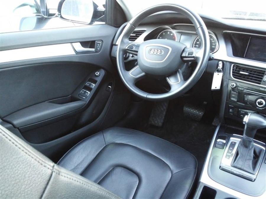 2013 Audi A4 2.0T quattro Premium photo