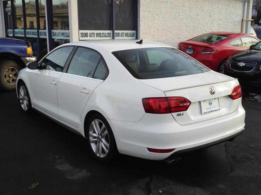 2013 Volkswagen Jetta GLI Autobahn PZEV photo