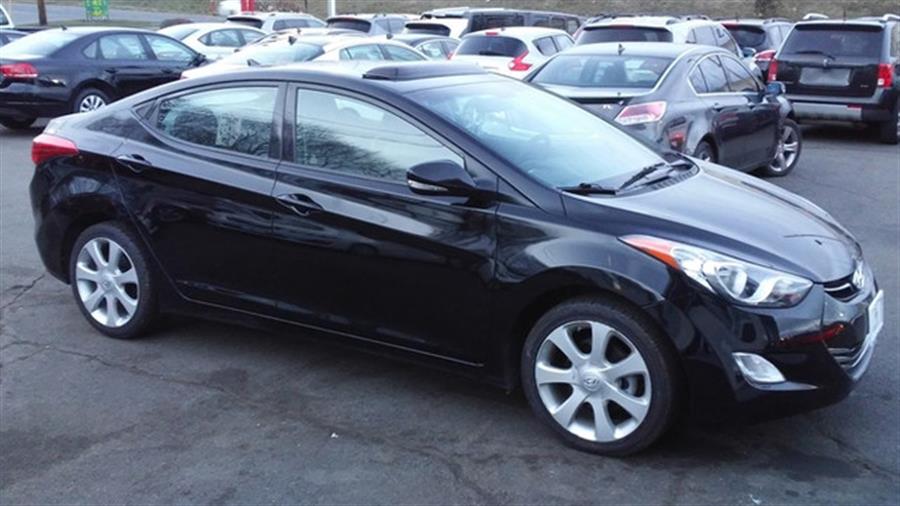 2013 Hyundai Elantra GLS photo