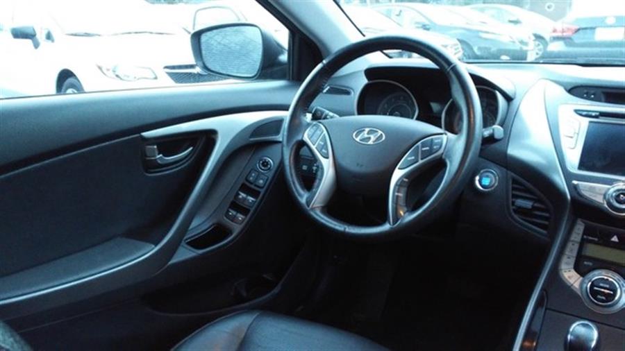 2013 Hyundai Elantra GLS photo