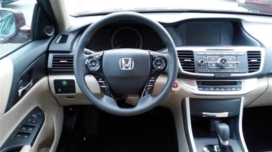 2014 Honda Accord Hybrid photo