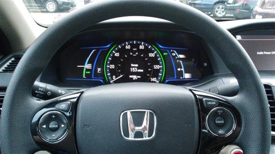 2014 Honda Accord Hybrid photo