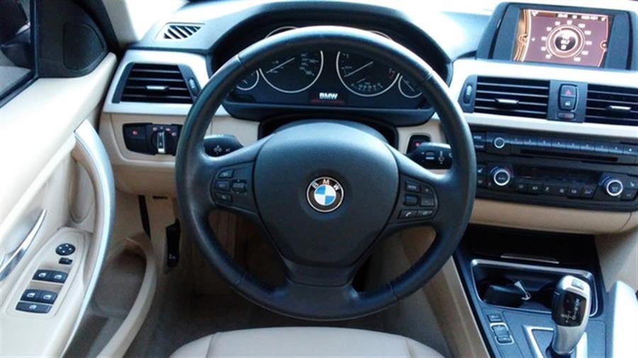 2014 BMW MDX 320i xDrive photo