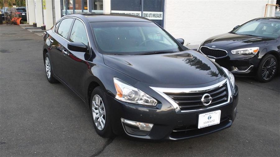 2015 Nissan Altima 2.5 S photo