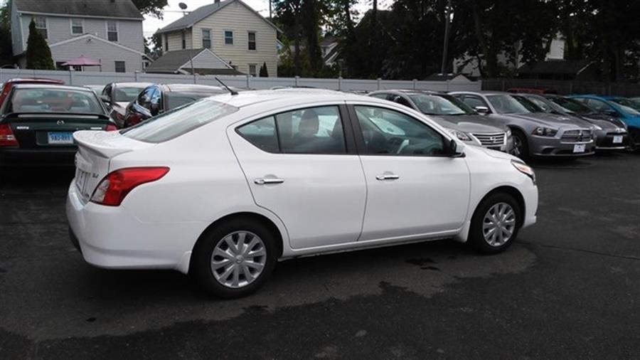 2015 Nissan Versa 1.6 S photo