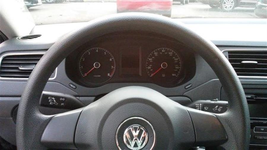 2014 Volkswagen Jetta photo