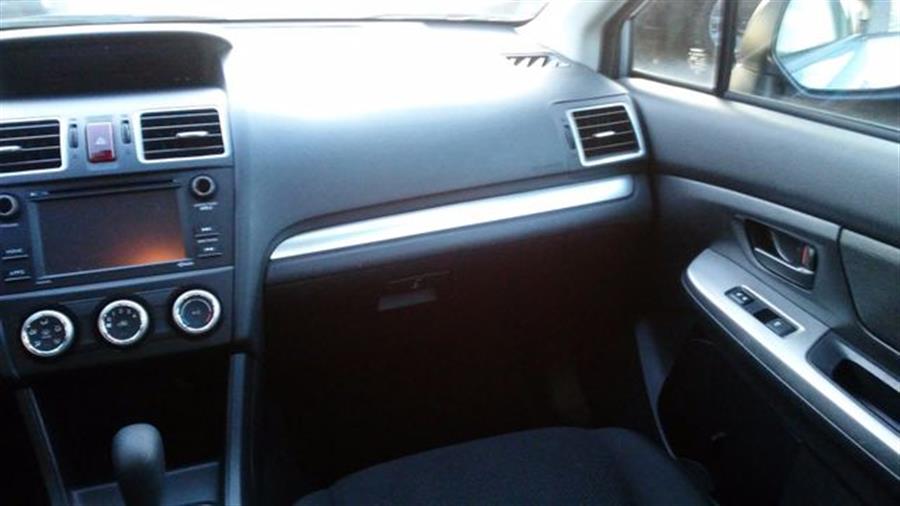 2015 Subaru Impreza 4dr CVT 2.0i photo