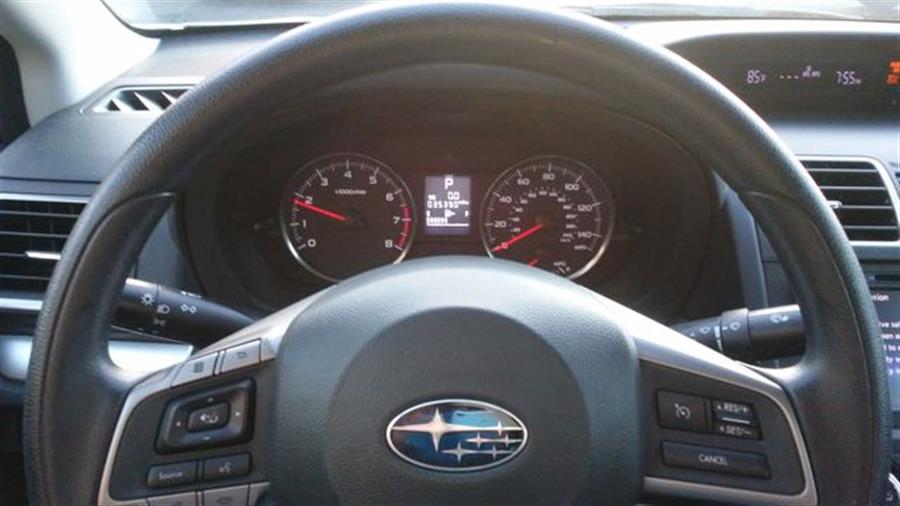 2015 Subaru Impreza 4dr CVT 2.0i photo