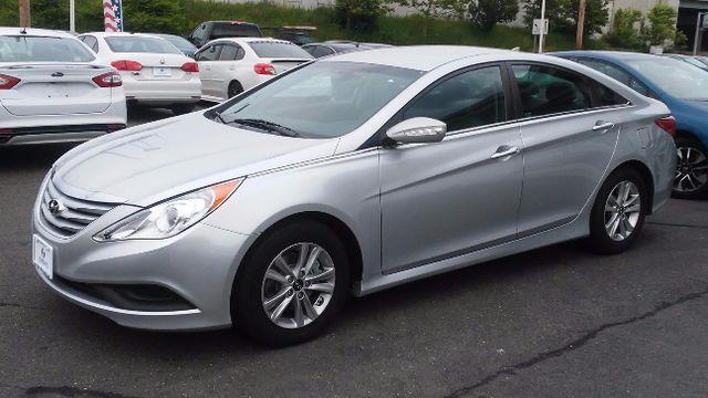 2014 Hyundai Sonata GLS photo