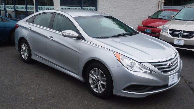 2014 Hyundai Sonata GLS photo