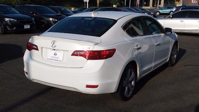 2014 Acura ILX 2.0L photo