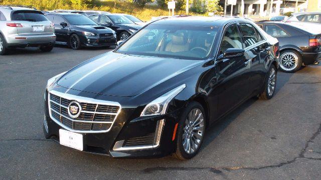 The 2014 Cadillac CTS 3.6L Luxury Collection photos