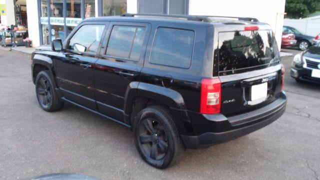 2012 Jeep Patriot Sport photo