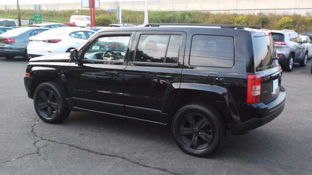 2012 Jeep Patriot Sport photo