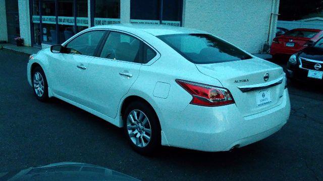 2013 Nissan Altima 2.5 photo