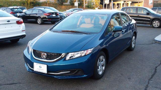 The 2014 Honda Civic LX photos