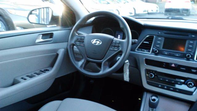 2015 Hyundai Sonata SE photo