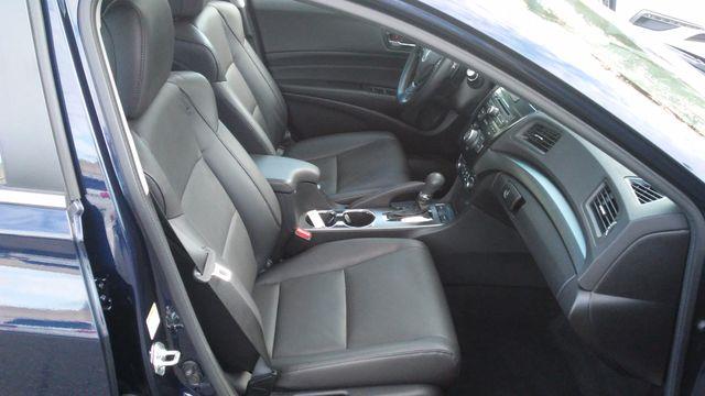 2015 Acura ILX 4dr Sdn 2.0L photo