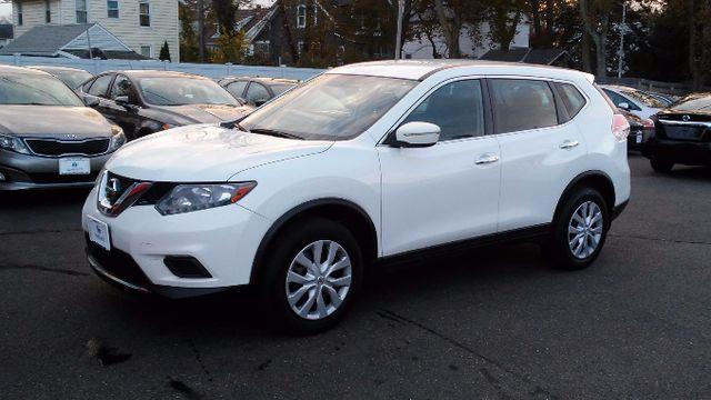 2014 Nissan Rogue S photo