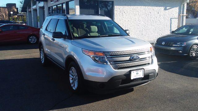 2015 Ford Explorer photo