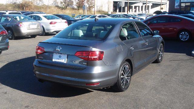 2015 Volkswagen Jetta 1.8T Sport photo