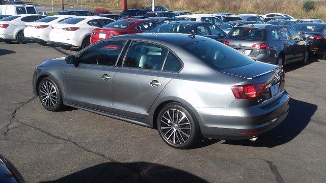 2015 Volkswagen Jetta 1.8T Sport photo