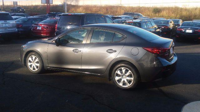 2015 Mazda Mazda3 4dr Sdn Auto i Sport photo