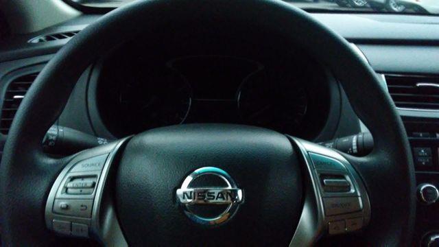 2015 Nissan Altima 2.5 S photo