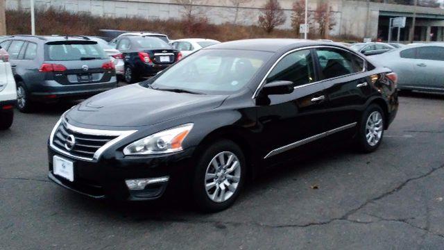 2015 Nissan Altima 2.5 S photo