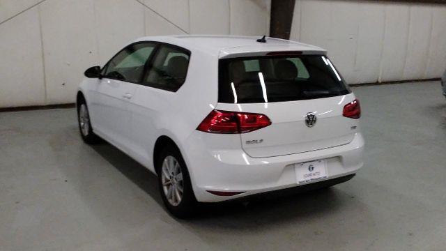 2015 Volkswagen Golf TSI S photo