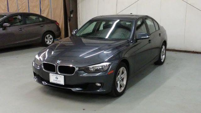 The 2015 BMW 3-Series 4dr Sdn 328i xDrive AWD SULEV photos
