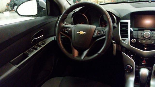 2015 Chevrolet Cruze LT photo