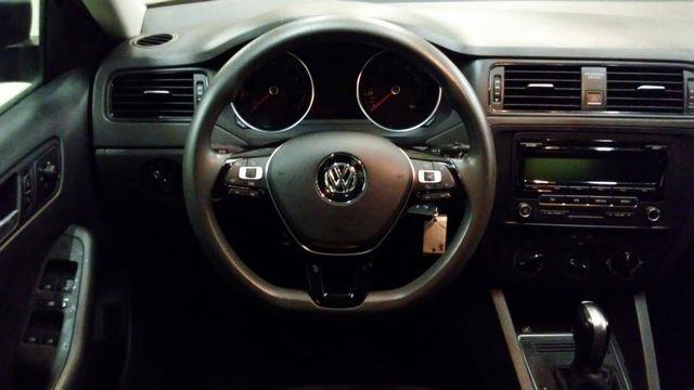 2015 Volkswagen Jetta 2.0L S photo