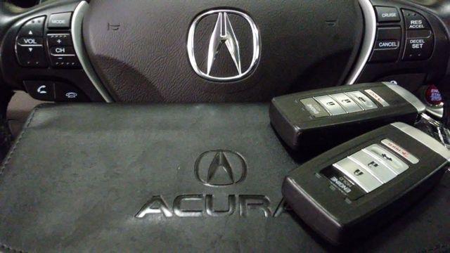 2016 Acura ILX 4dr Sdn photo