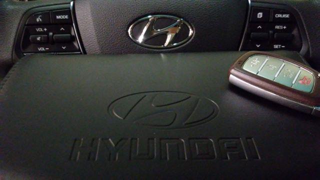 2017 Hyundai Sonata Hybrid SE photo