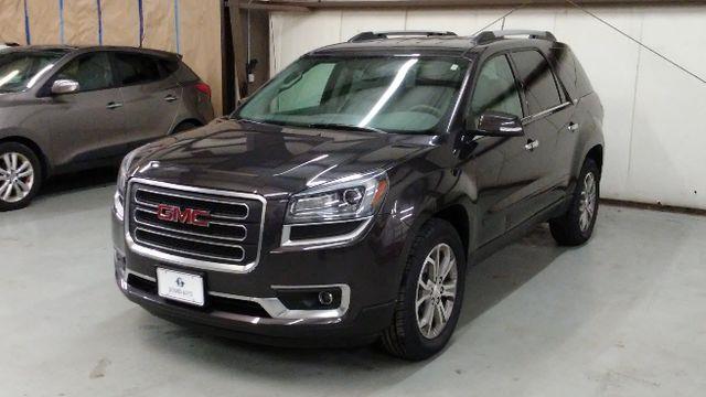 The 2015 GMC Acadia SLT photos